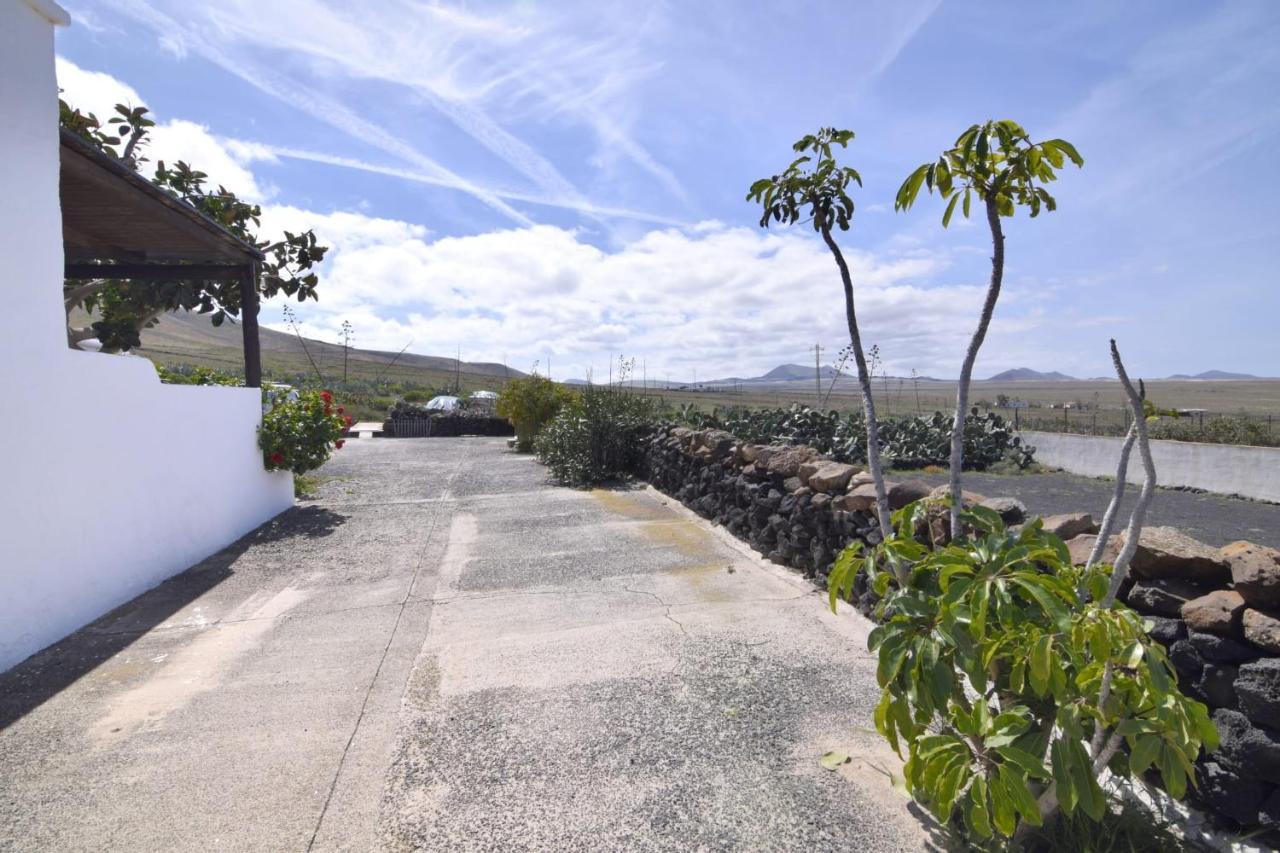 Casa Famara Villa Teguise  Exterior photo